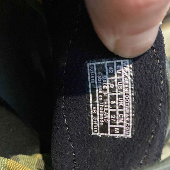 Keen
Uneek Stripes Sandals - Women’s 9 - Picture 4 of 4